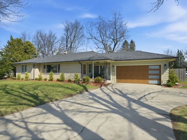 1920 S 4th Street, DeKalb, IL 60115