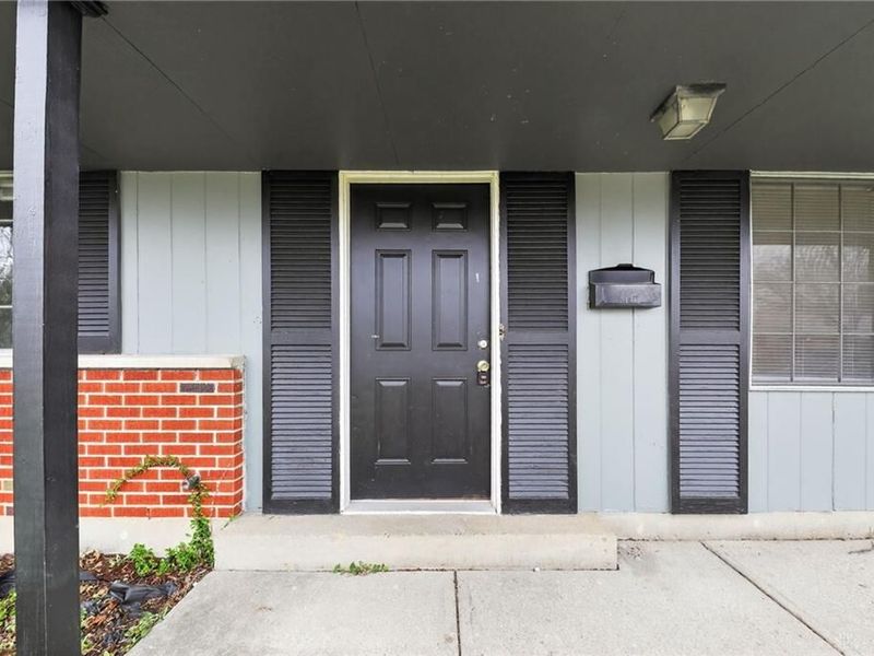 6119 Corsica Drive, Huber Heights, OH 45424 Photo 4