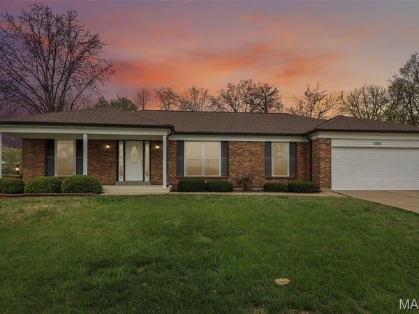 5421 Regalway Drive, St Louis, MO 63129