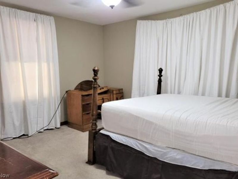 1751 Blaine Avenue, Cambridge, OH 43725 Photo 10