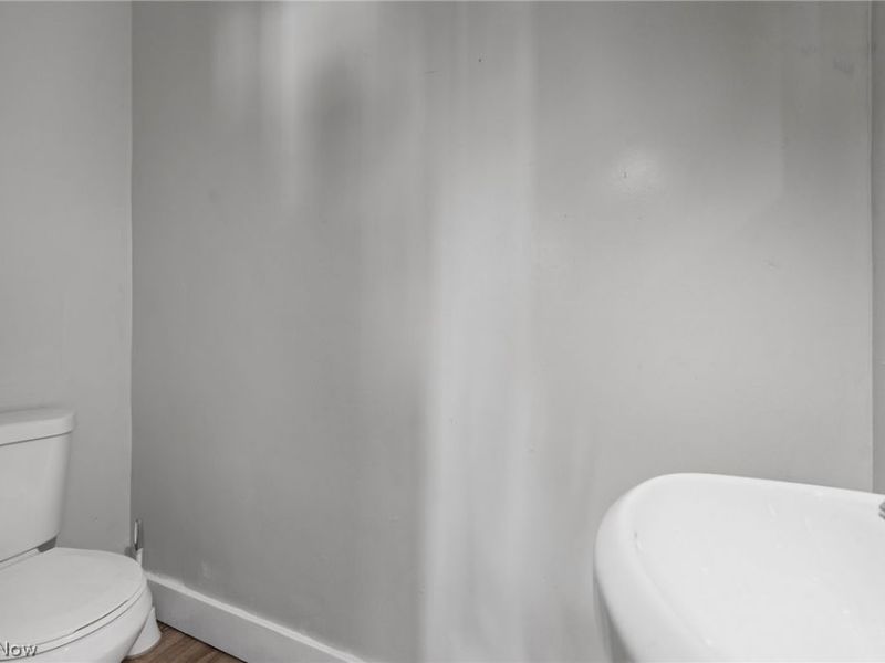 238 W North Street, Akron, OH 44303 Photo 10