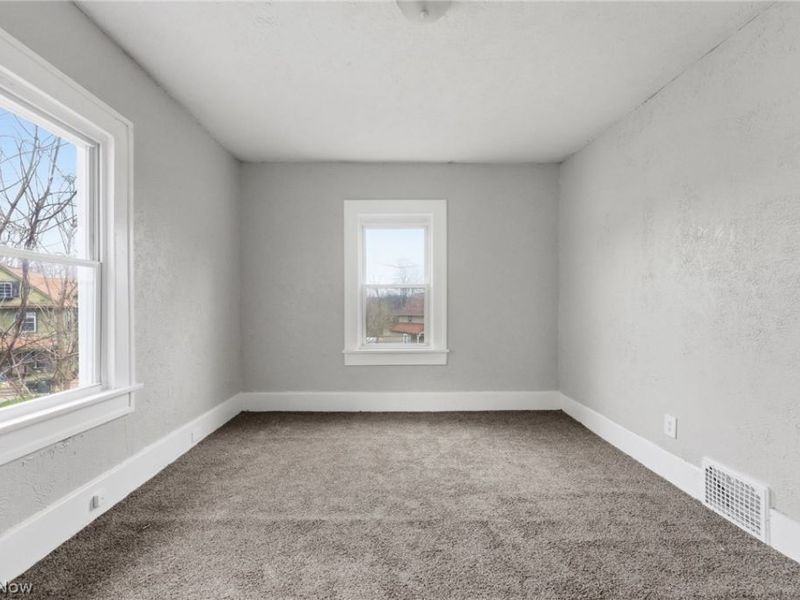 238 W North Street, Akron, OH 44303 Photo 18