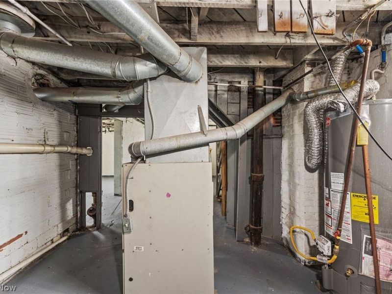 238 W North Street, Akron, OH 44303 Photo 26