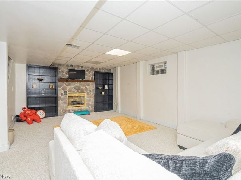 375 Sleepy Hollow Drive, Canfield, OH 44406 Photo 20