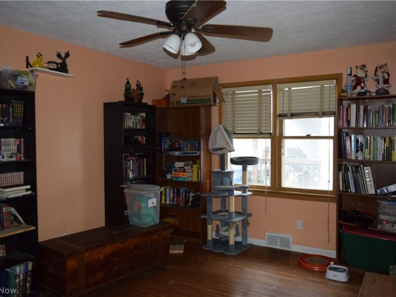 6210 Heisley Avenue, Cleveland, OH 44105 Photo 12