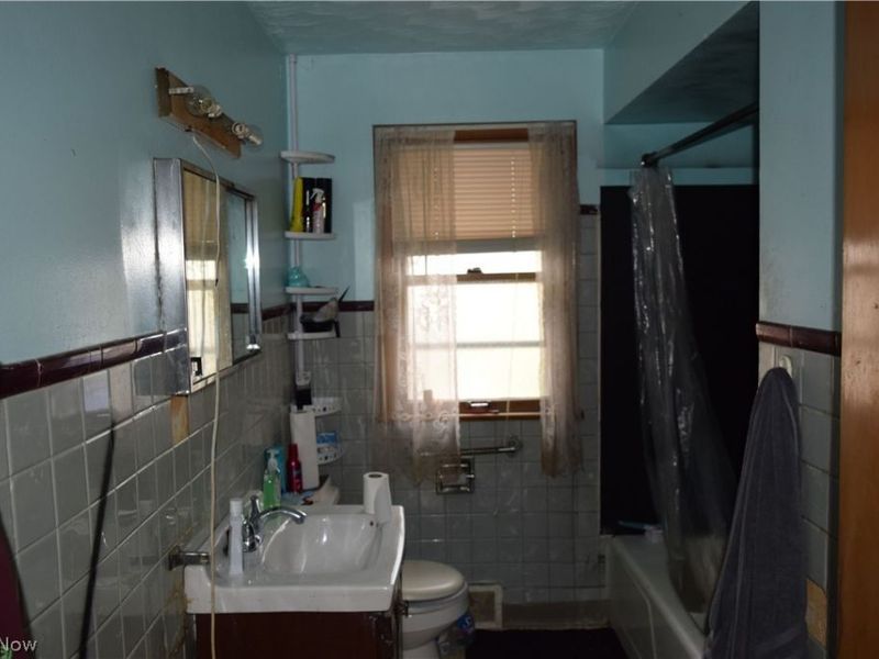 6210 Heisley Avenue, Cleveland, OH 44105 Photo 16