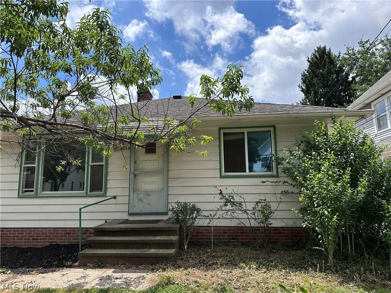 6210 Heisley Avenue, Cleveland, OH 44105 Photo 3