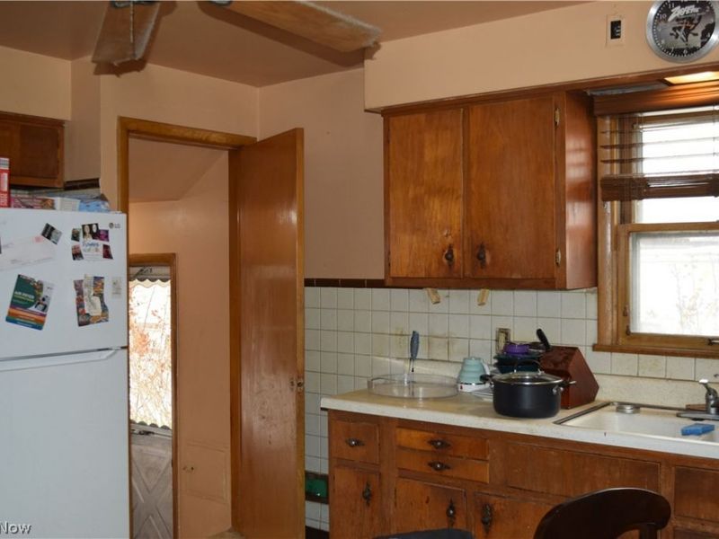 6210 Heisley Avenue, Cleveland, OH 44105 Photo 8