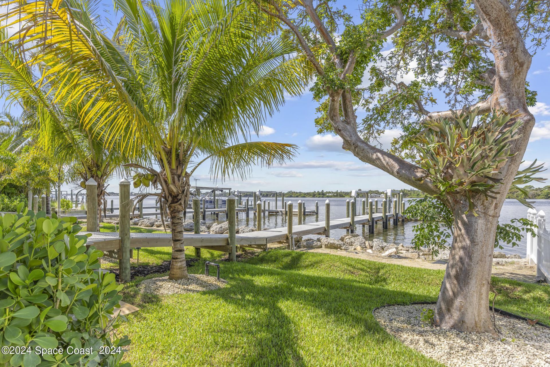 19 Vip Island , Unit A, Grant-valkaria, FL 32949 Photo
