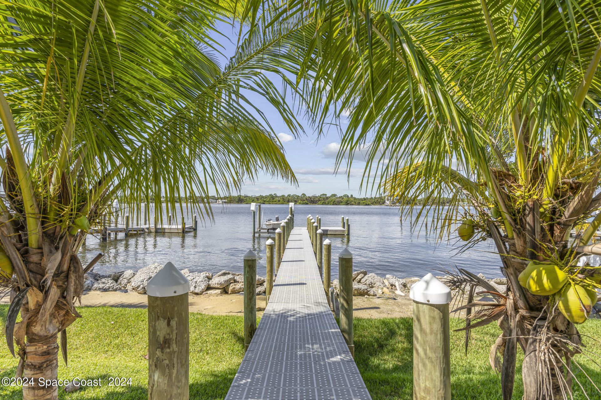 19 Vip Island , Unit A, Grant-valkaria, FL 32949 Photo