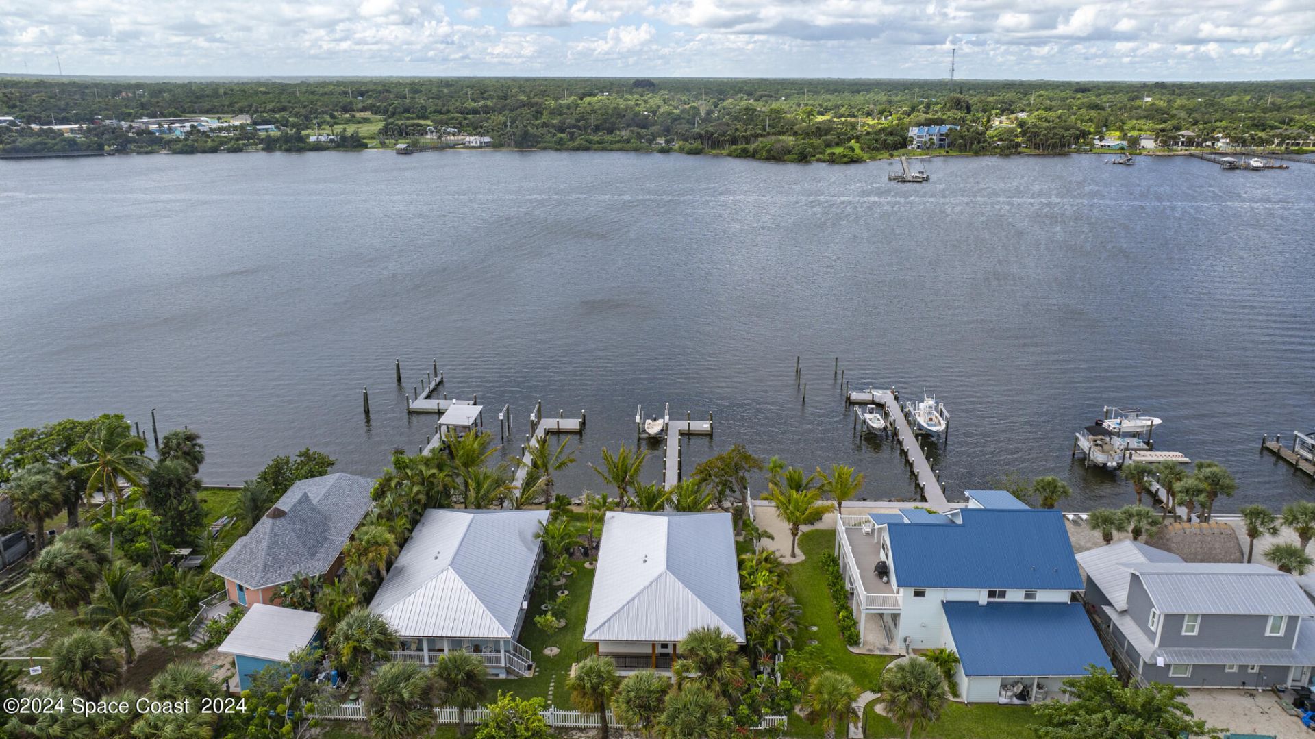 19 Vip Island , Unit A, Grant-valkaria, FL 32949 Photo