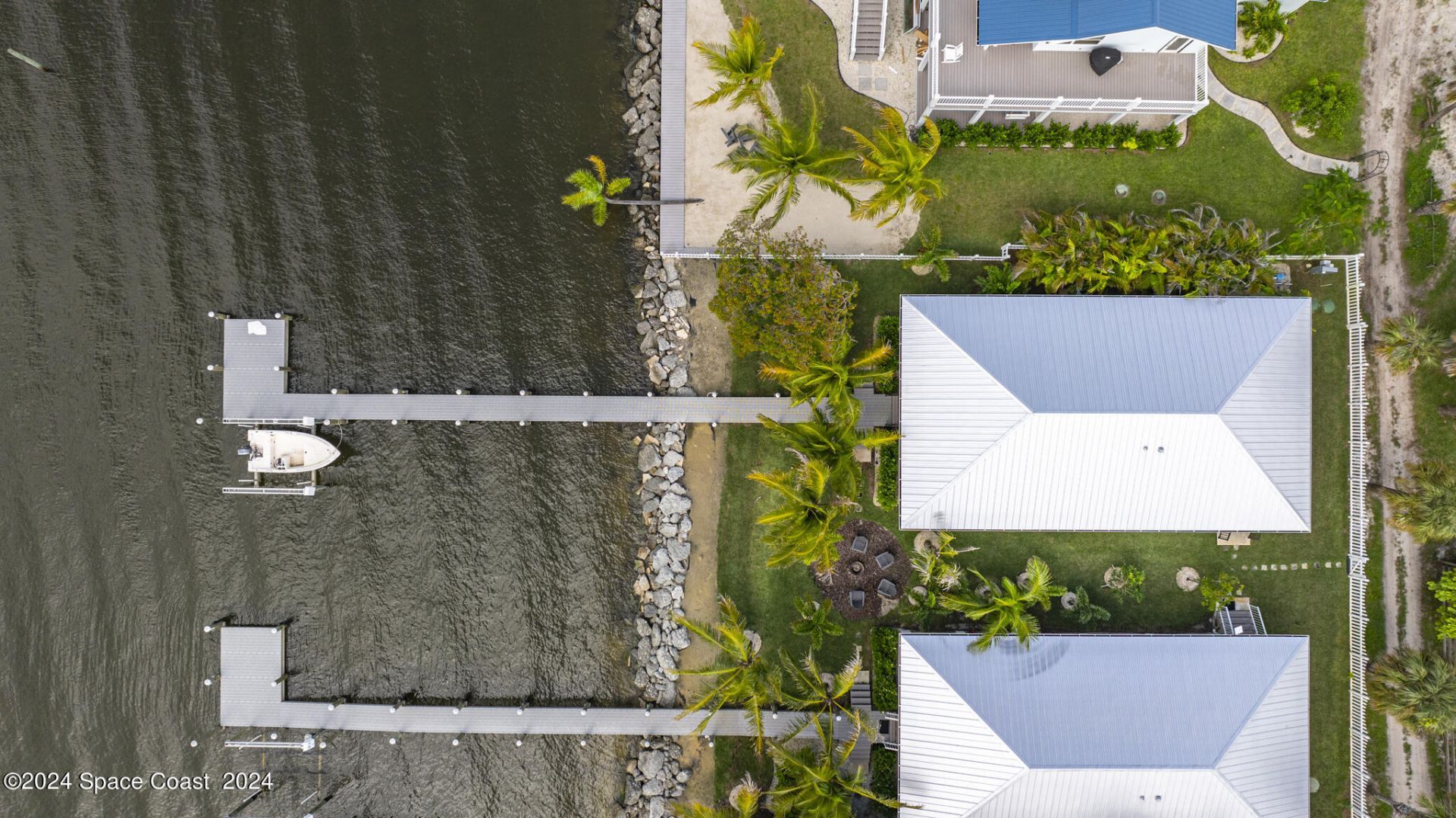 19 Vip Island , Unit A, Grant-valkaria, FL 32949 Photo