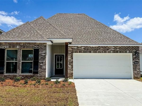 30329 LANCASTER Court, Lacombe, LA 70445