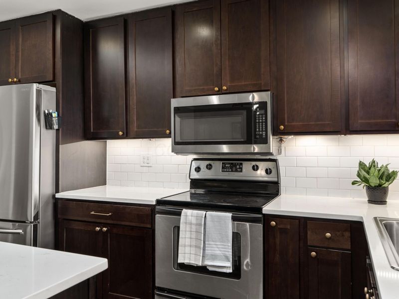 4772 Harr Court, Columbus, OH 43231 Photo 6