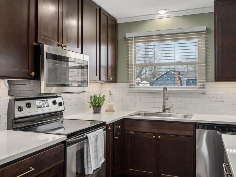 4772 Harr Court, Columbus, OH 43231 Photo 7