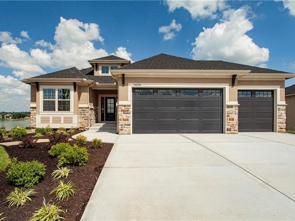 1628 Hanover Lane, Raymore, MO 64083