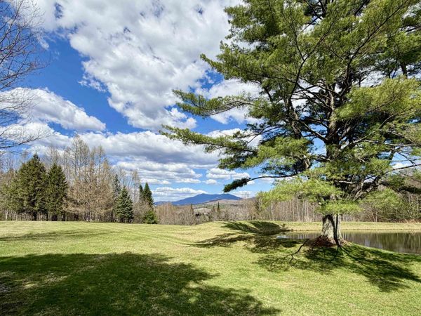 65 Bentley Lane, Jericho, VT 05465