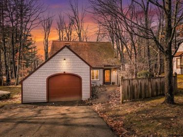 6 Duckford Circle, Unit 19, Nashua, NH 03063