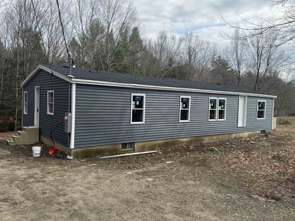 152 Middle Oxbow Road, Hinsdale, NH 03451