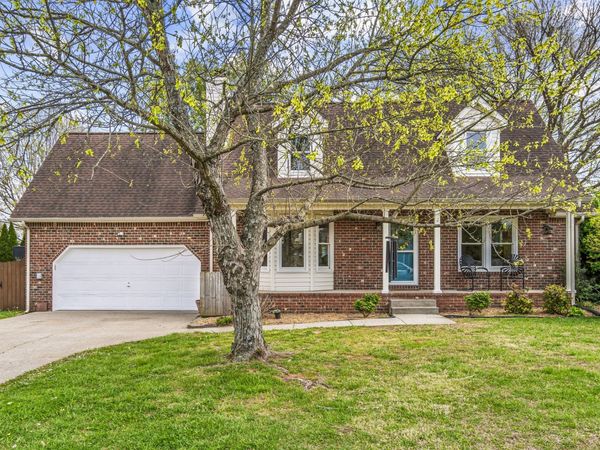 230 Richmond Dr, Smyrna, TN 37167