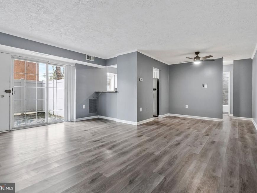 5613 Franconia Road, Unit 103, Alexandria, VA 22310 Main Photo