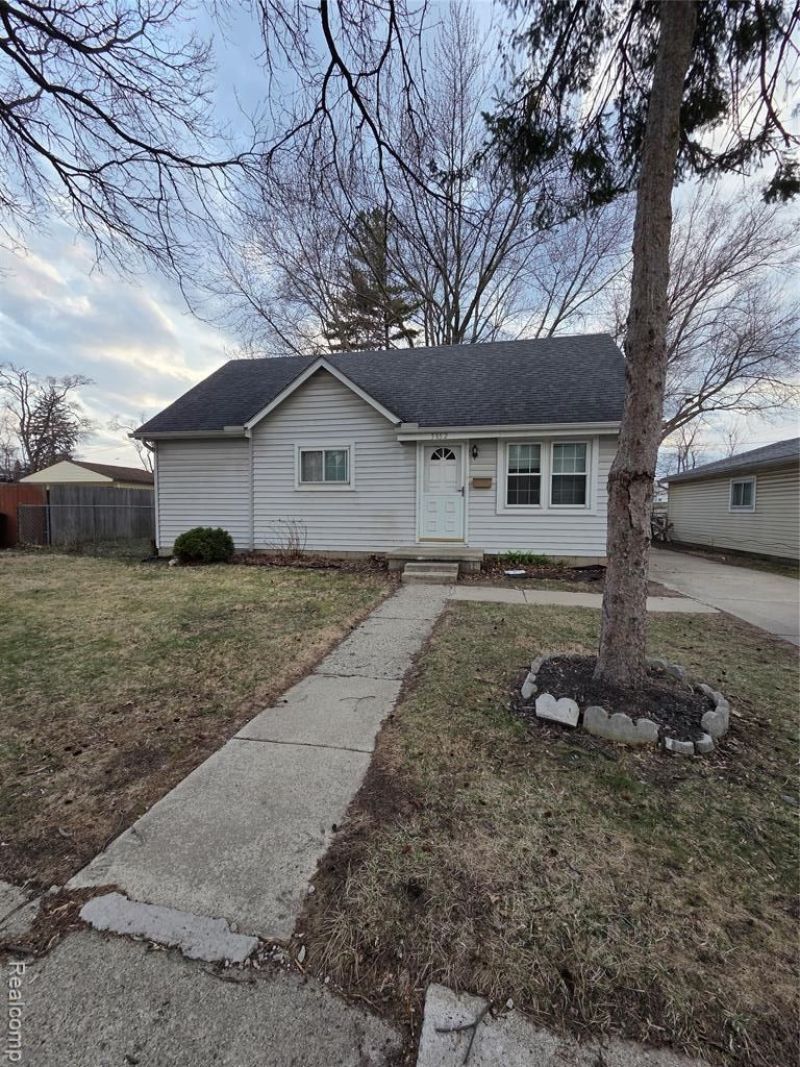 5852 Beech Daly Road , Taylor, MI 48180 Main Photo