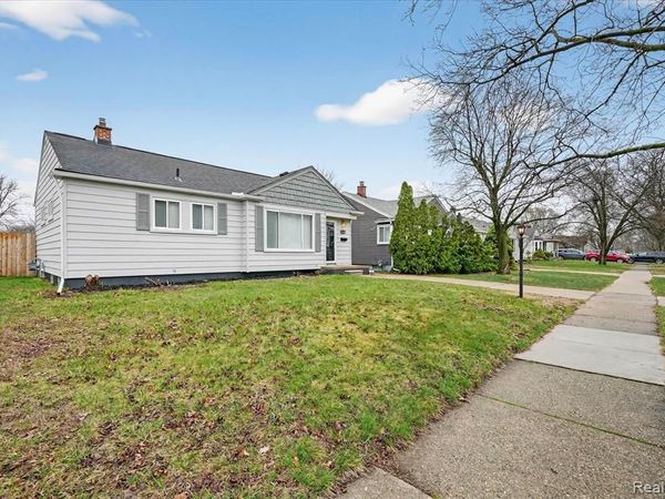 31244 Rosslyn Avenue , Garden City, MI 48135