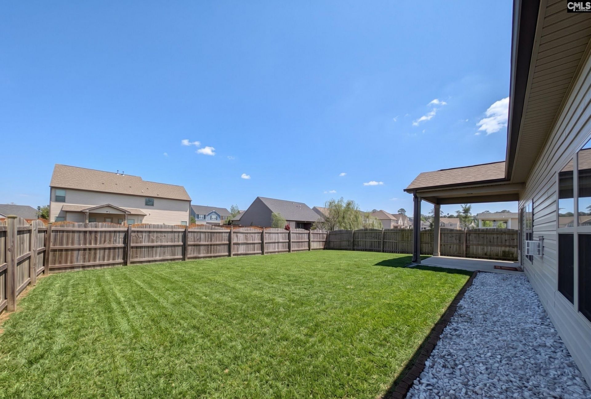 467 Kingsley View Road Photo 3