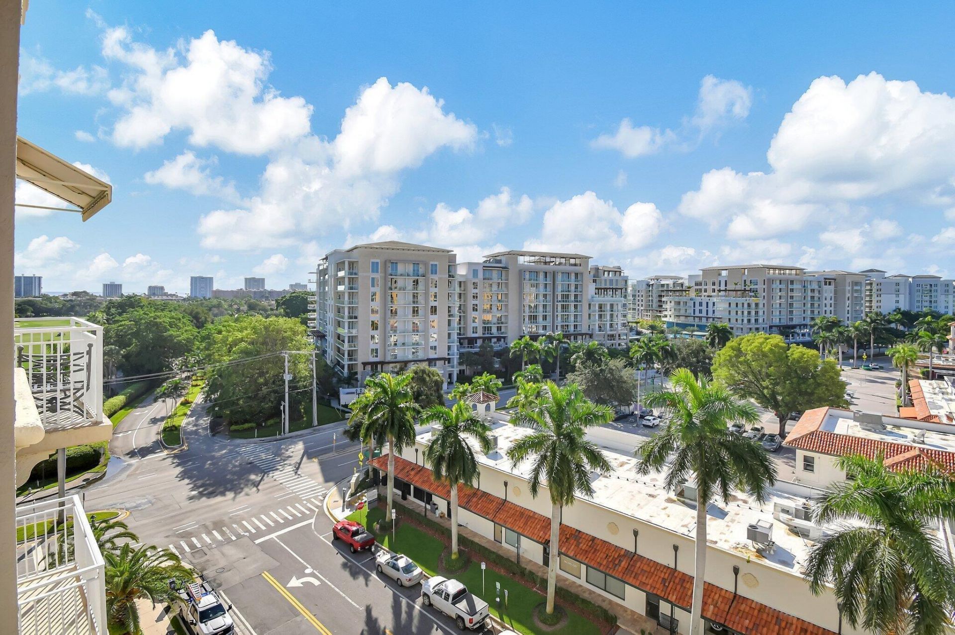 99 SE Mizner Boulevard, Unit 823, Boca Raton, FL 33432 Photo