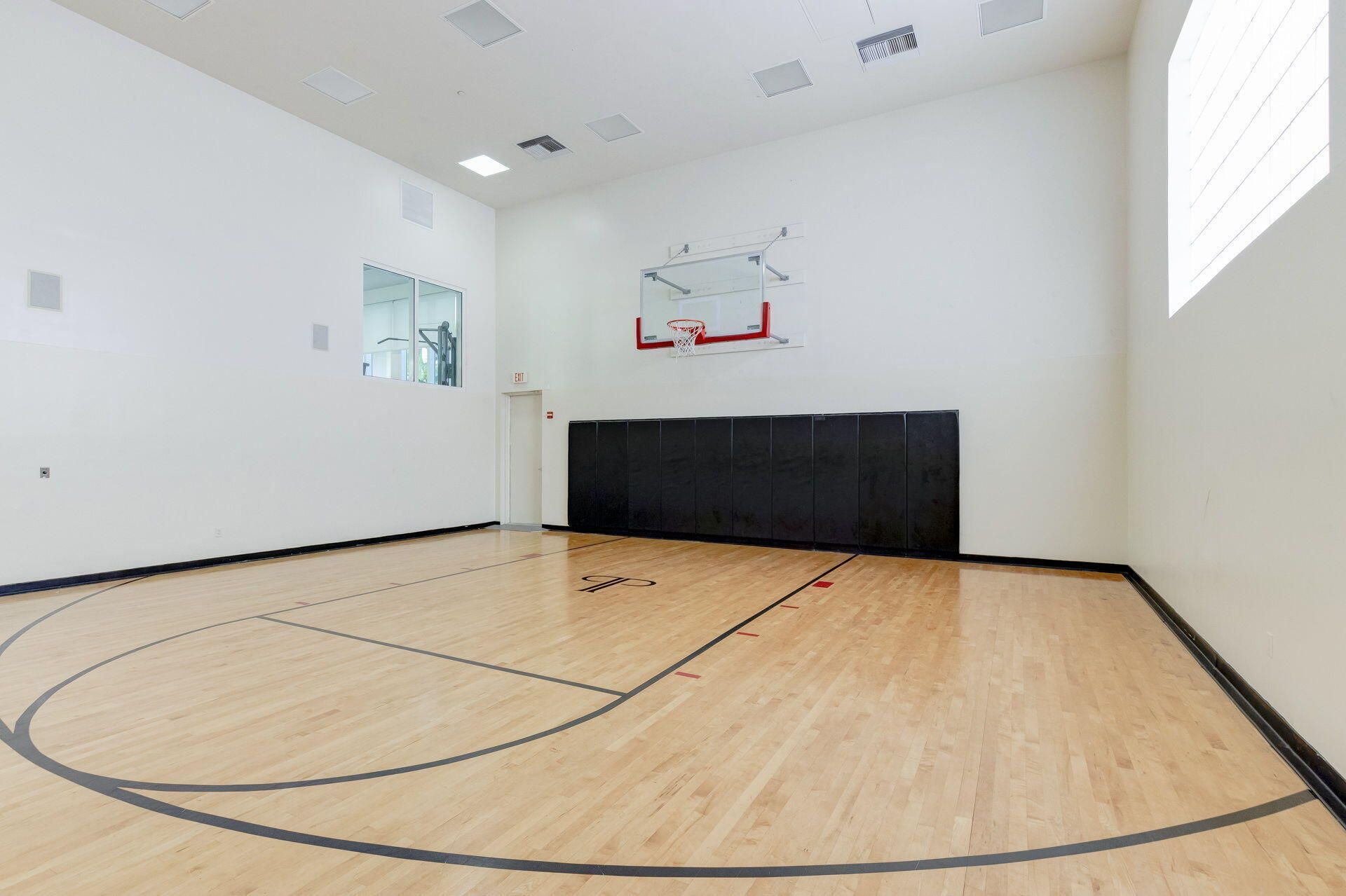 99 SE Mizner Boulevard, Unit 823, Boca Raton, FL 33432 Photo