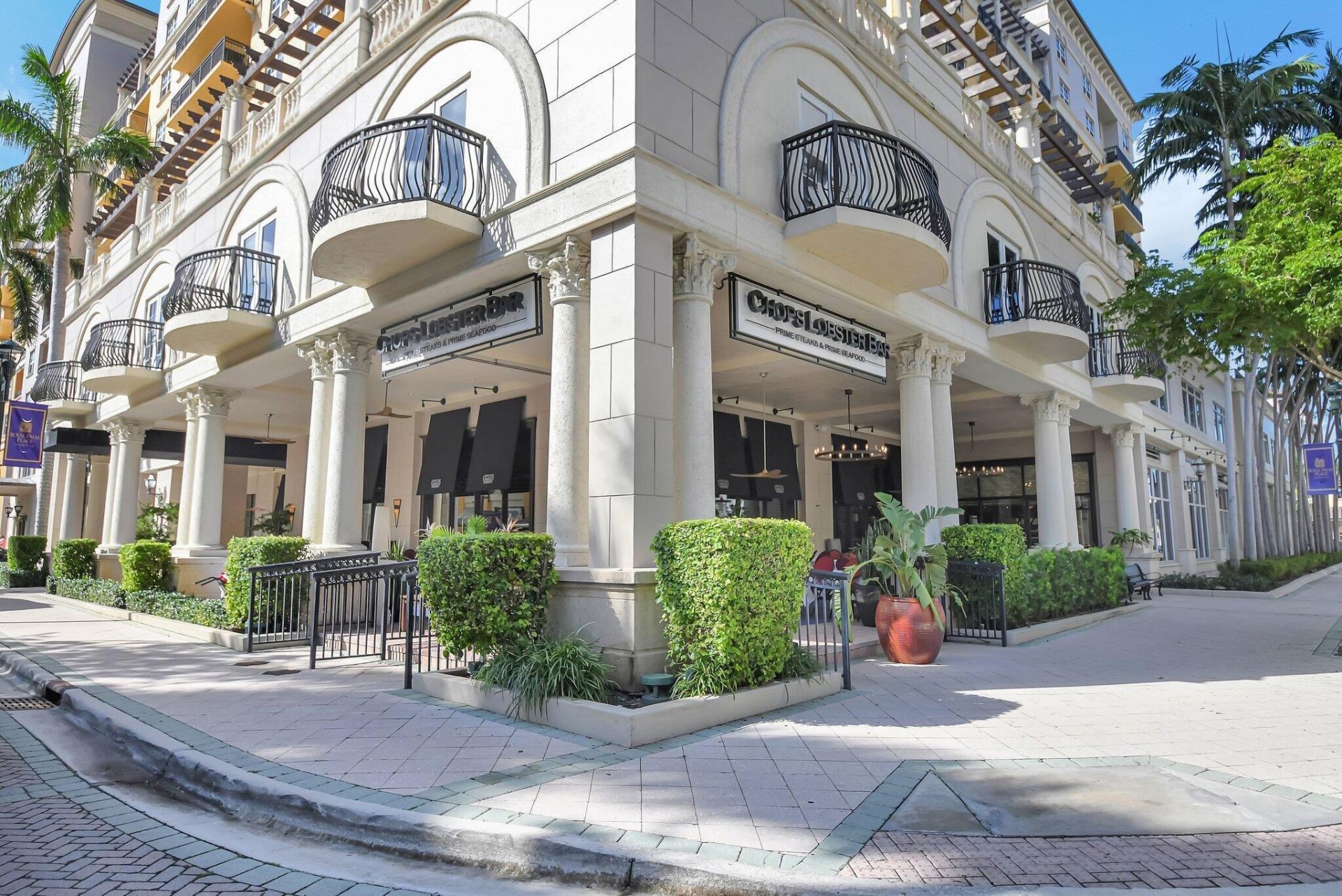 99 SE Mizner Boulevard, Unit 823, Boca Raton, FL 33432 Photo