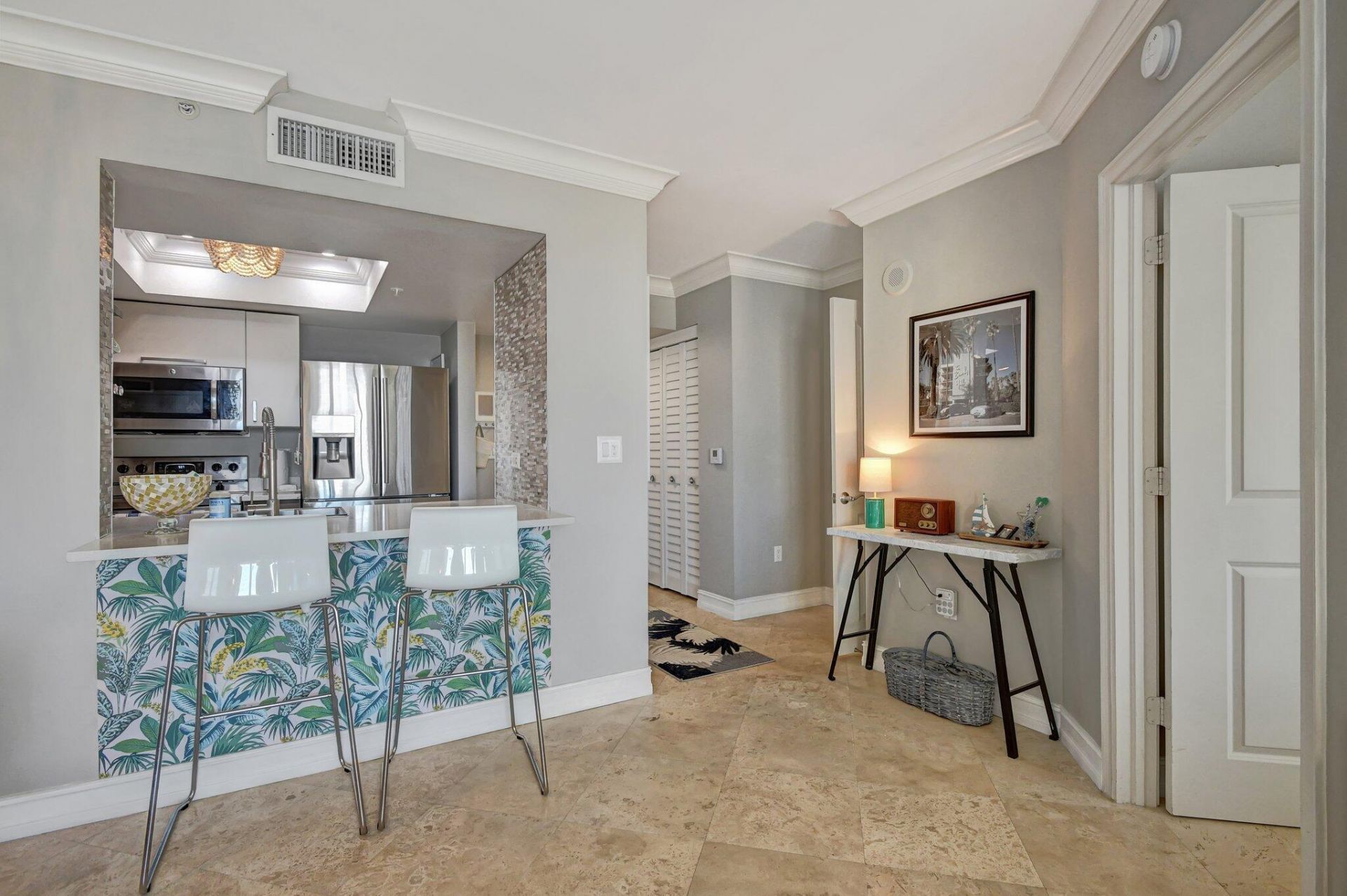 99 SE Mizner Boulevard, Unit 823, Boca Raton, FL 33432 Photo