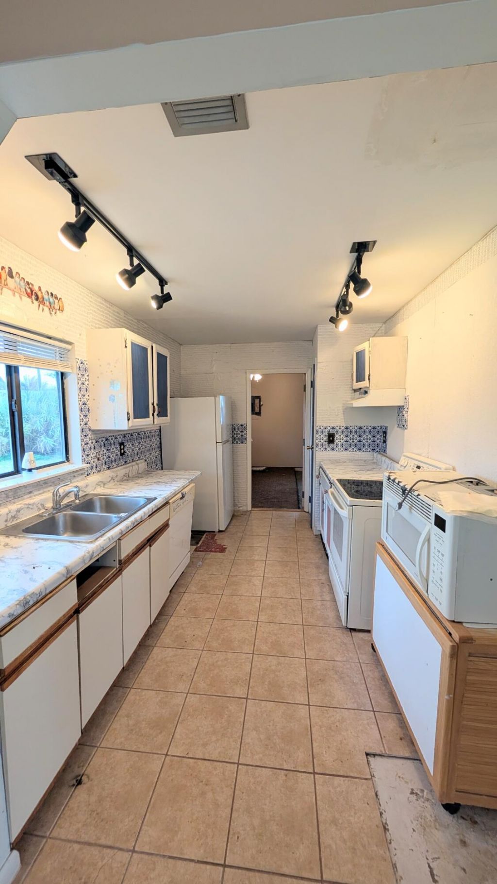 2481 SE Addison Street, Port Saint Lucie, FL 34984 Photo