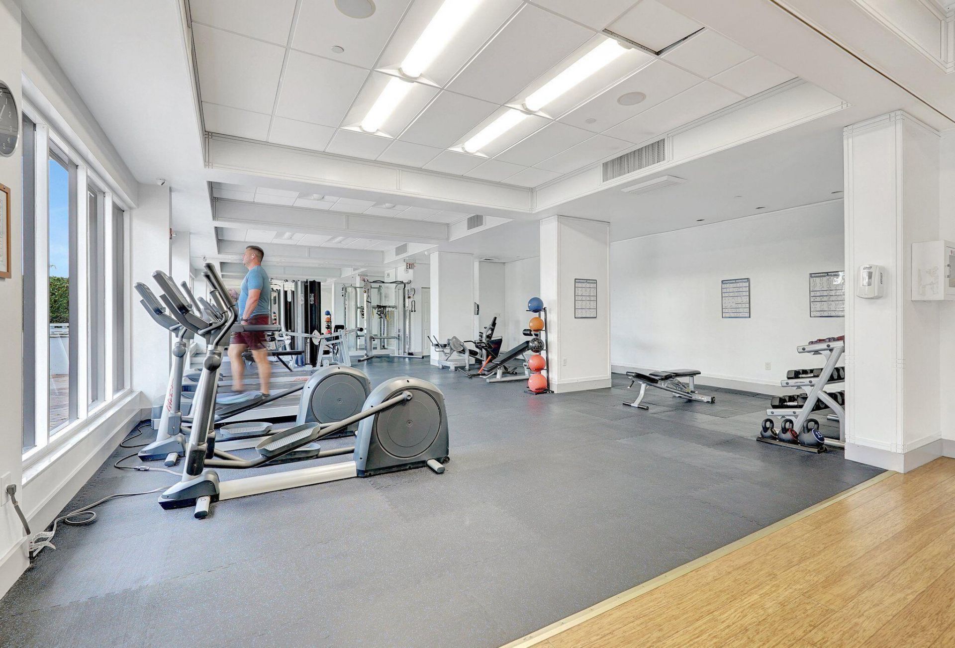 2851 NE 183rd Street, Unit 1204e, Aventura, FL 33160 Photo