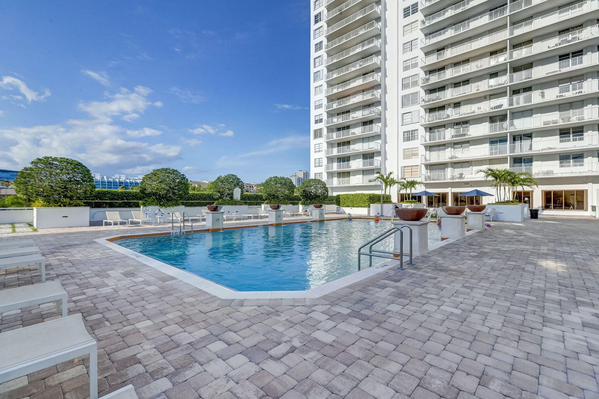 2851 NE 183rd Street, Unit 1204e, Aventura, FL 33160 Photo