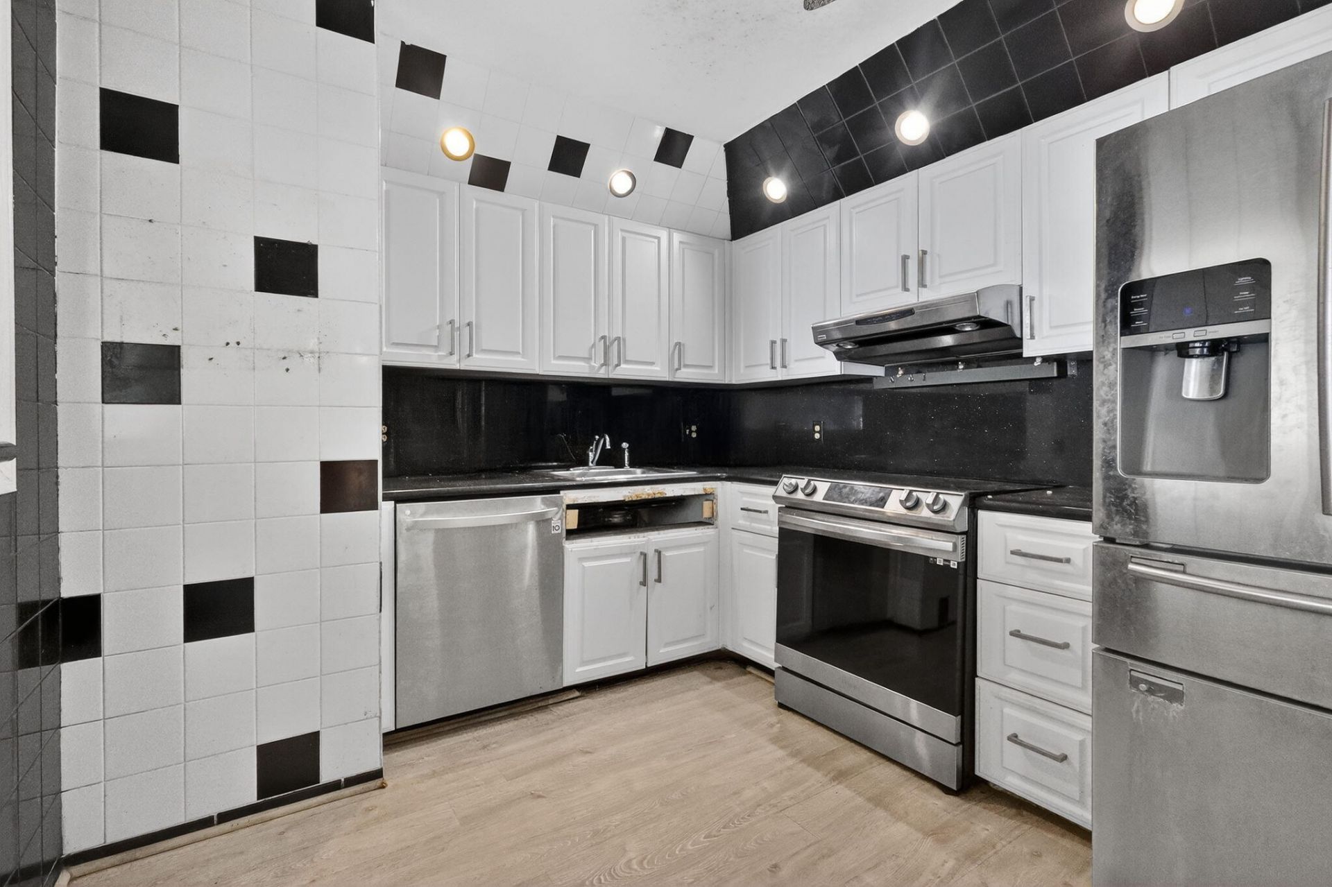 2851 NE 183rd Street, Unit 1204e, Aventura, FL 33160 Photo