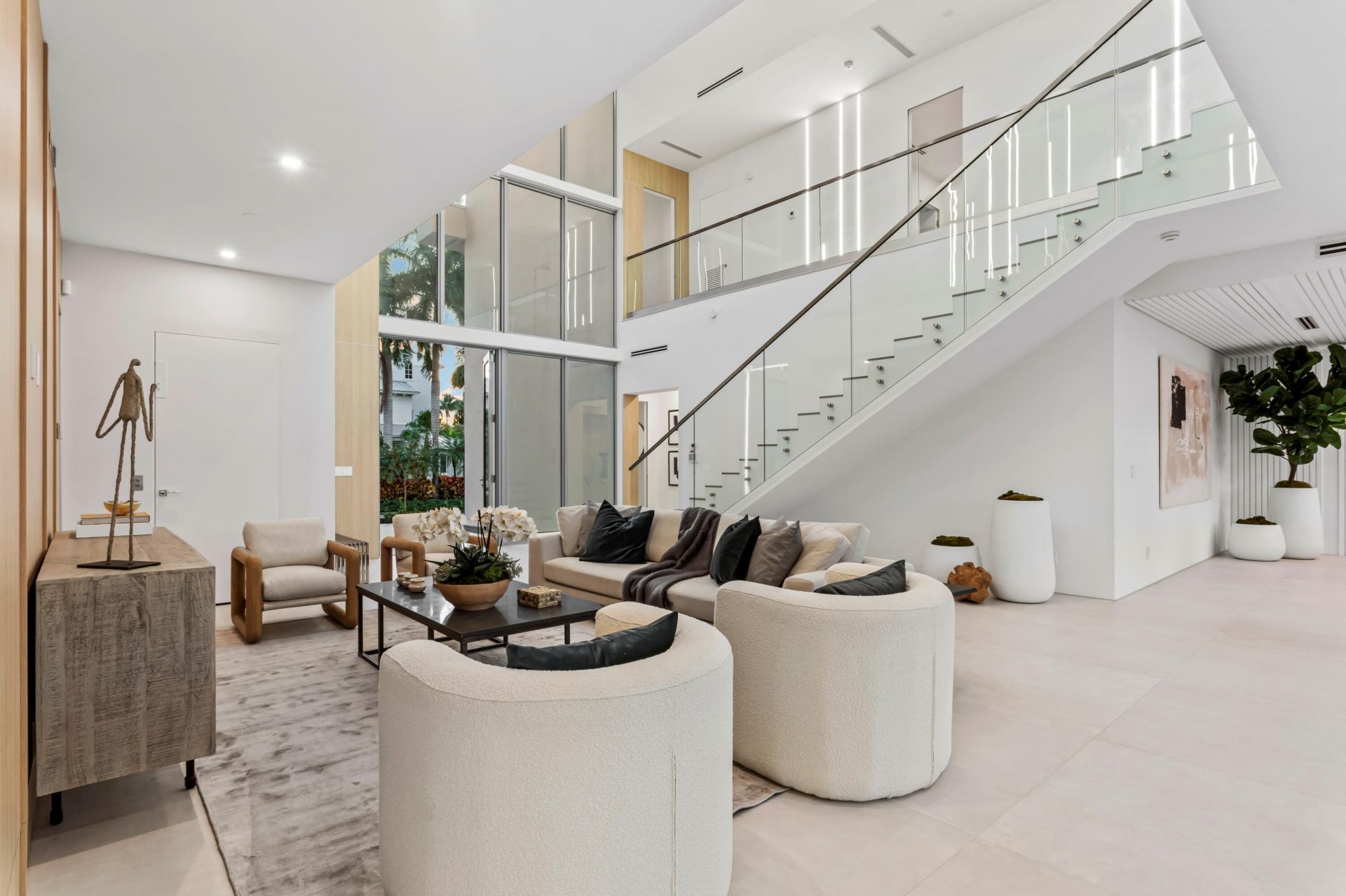 91 Fiesta Way, Fort Lauderdale, FL 33301 Photo