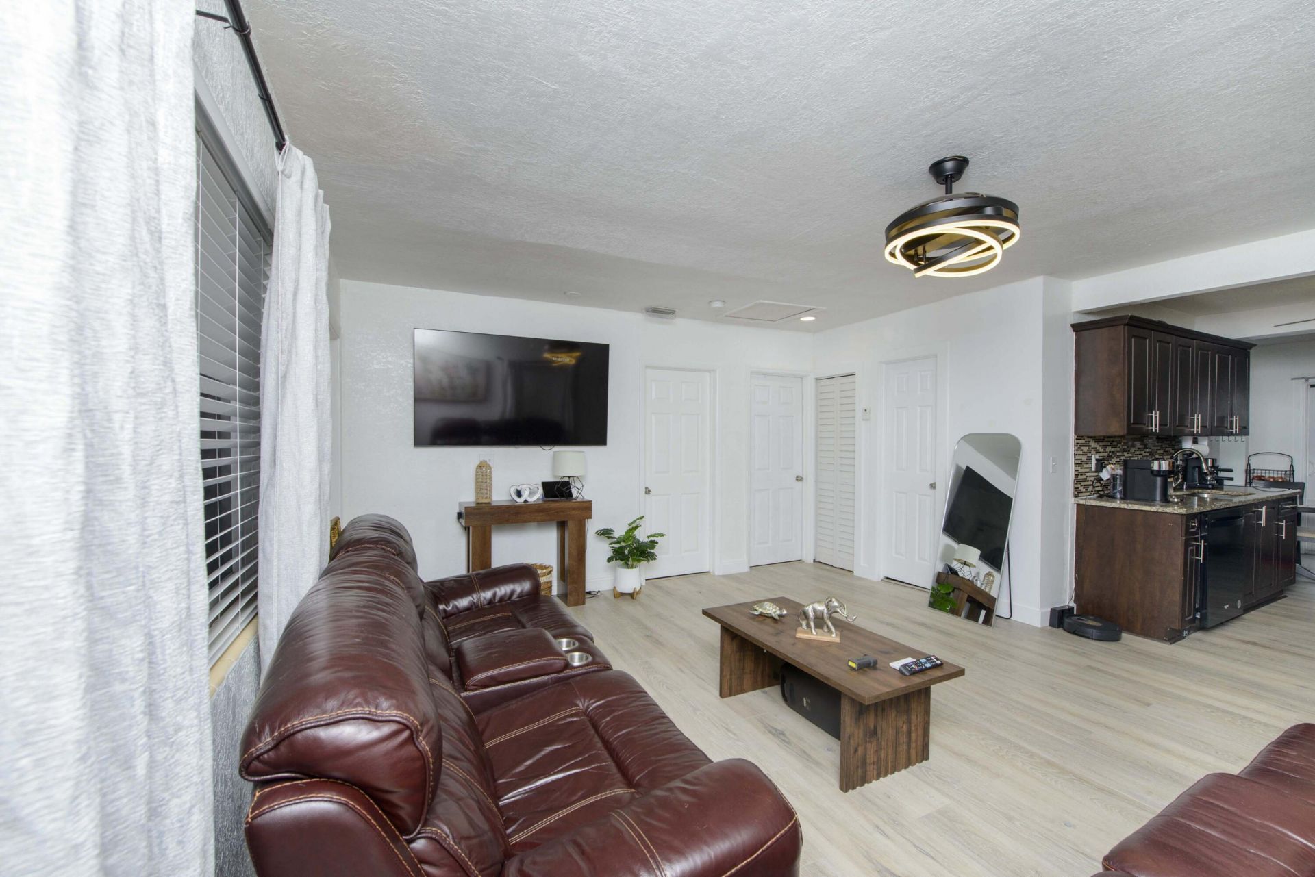 1713 N J Street, Lake Worth Beach, FL 33460 Photo