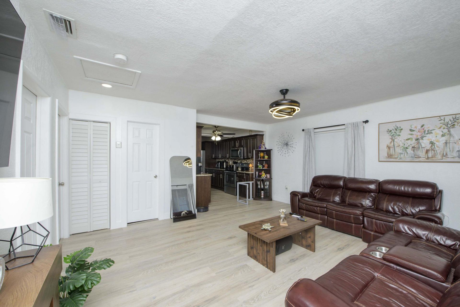 1713 N J Street, Lake Worth Beach, FL 33460 Photo