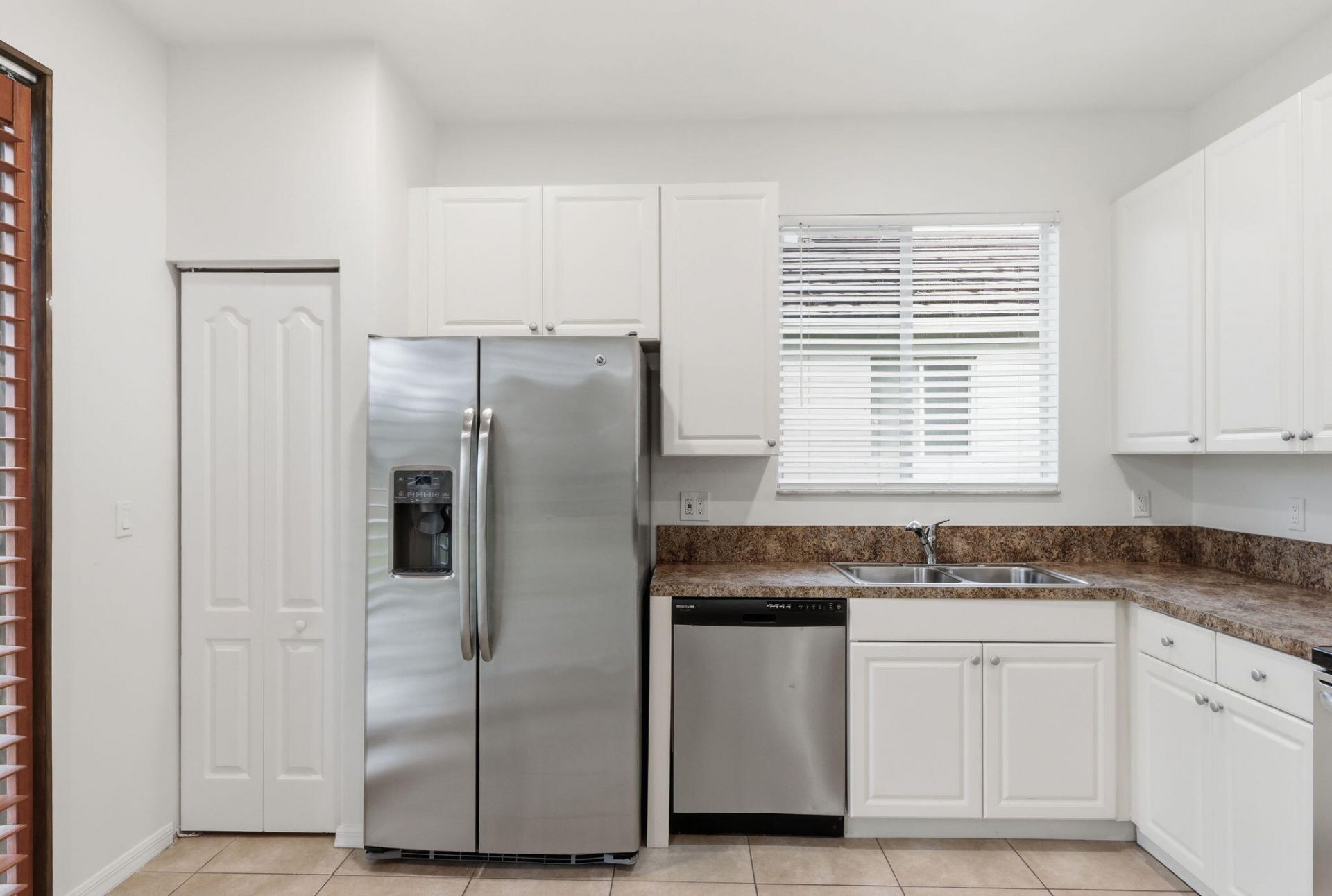 9573 SW Flowermound Circle, Port Saint Lucie, FL 34987 Photo