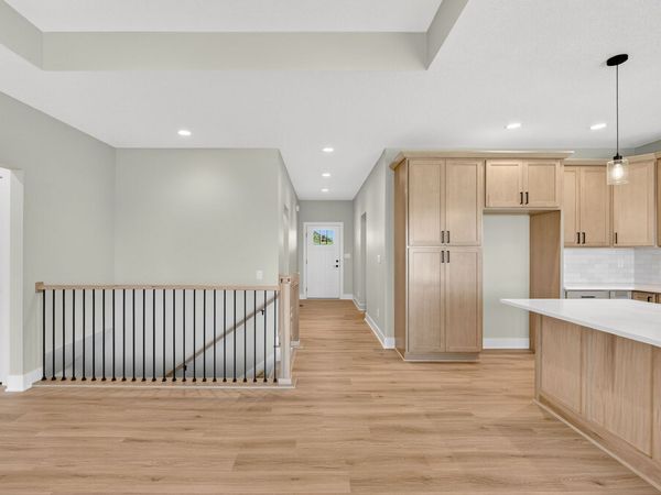 2938 Lake Hill Drive, Des Moines, IA 50320