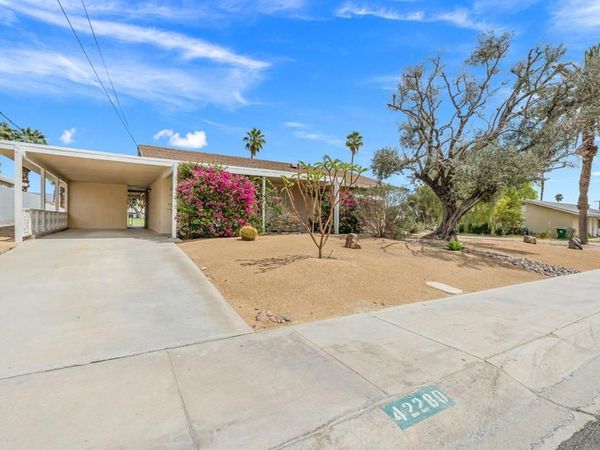 42280 Kansas Street, Palm Desert, CA 92211