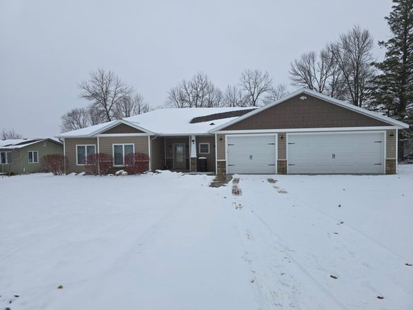 830 E Scharf Avenue , Vergas, MN 56587