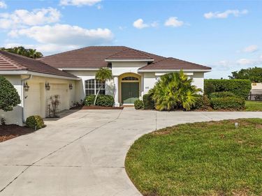600 COCKATOO CIRCLE , VENICE, FL 34285