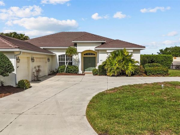 600 COCKATOO CIRCLE , VENICE, FL 34285