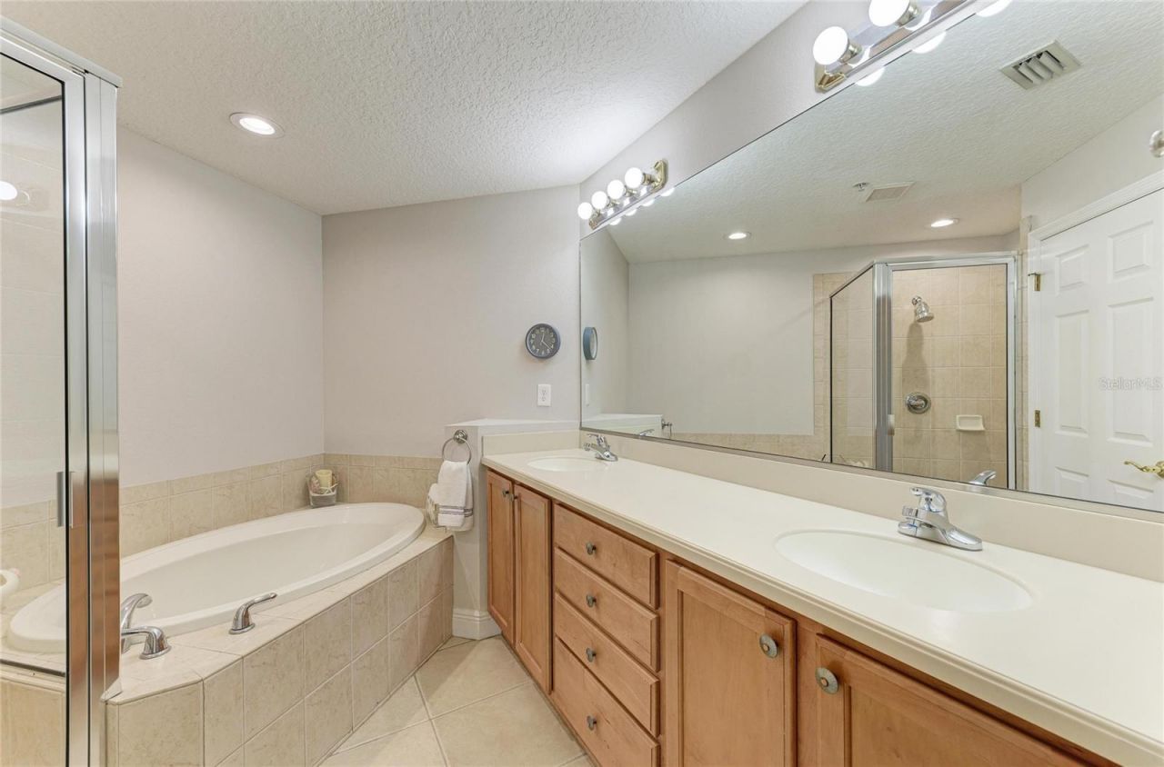 8409 Miramar Way , Unit 102, Lakewood Ranch, FL 34202 Photo