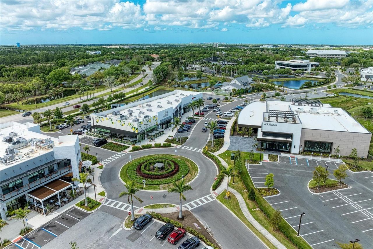 8409 Miramar Way , Unit 102, Lakewood Ranch, FL 34202 Photo