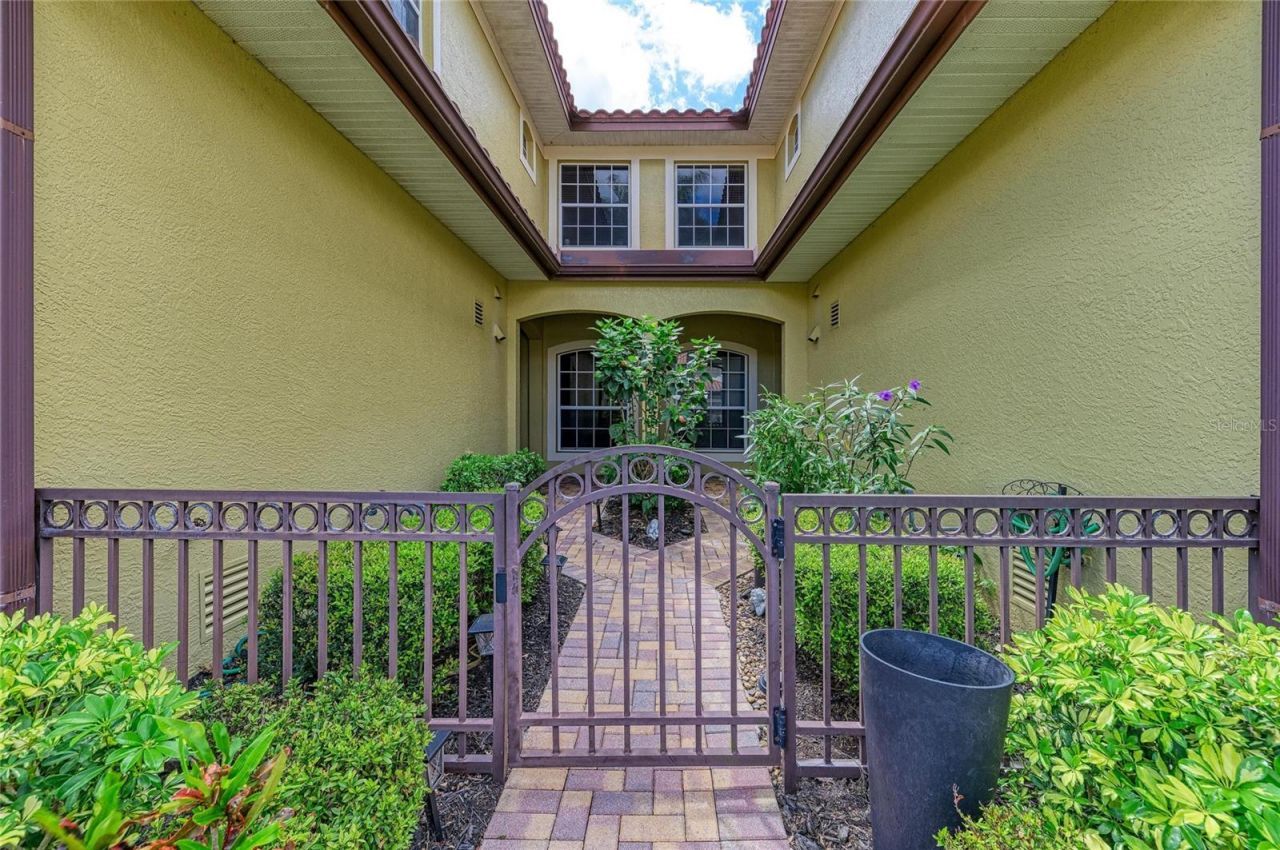 8409 Miramar Way , Unit 102, Lakewood Ranch, FL 34202 Photo