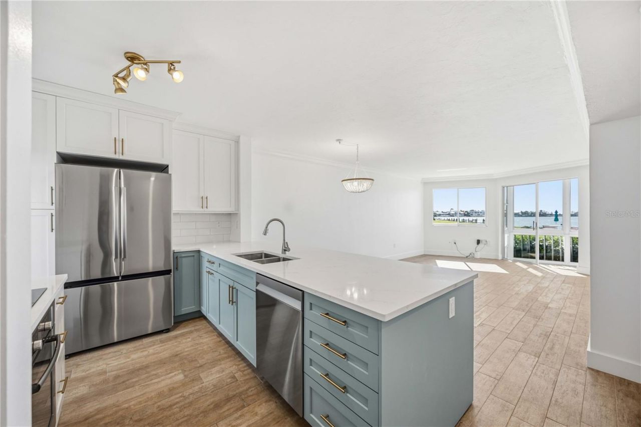 769 John Ringling Boulevard , Unit 2, Sarasota, FL 34236 Photo