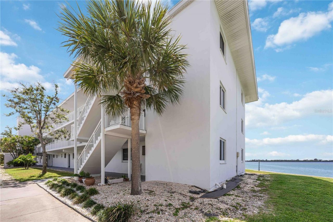 769 John Ringling Boulevard , Unit 2, Sarasota, FL 34236 Photo